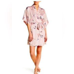 Natori Papillon Butterfly Wrap Short Robe Rose Beige Pink w/ Lace M NEW NWT